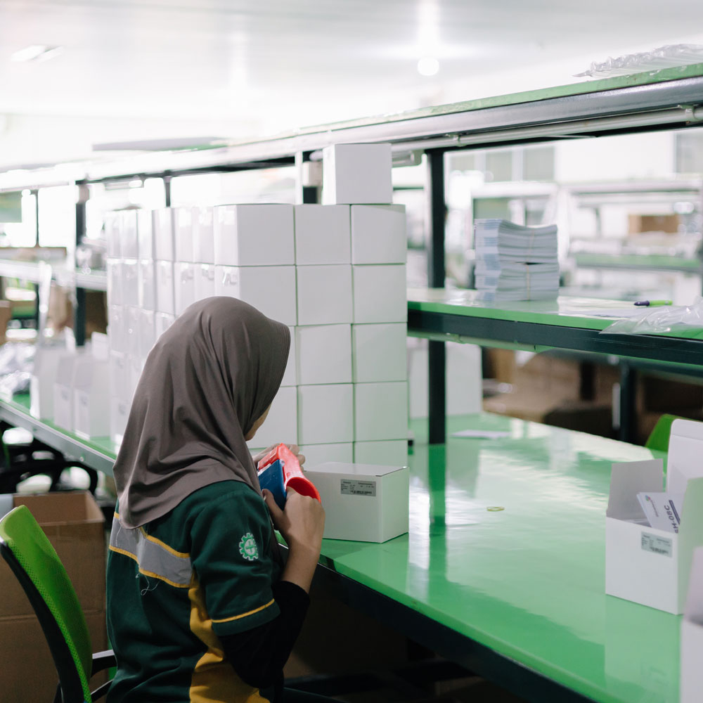 Proses produksi PT Kalmed Manufakturing Indonesia